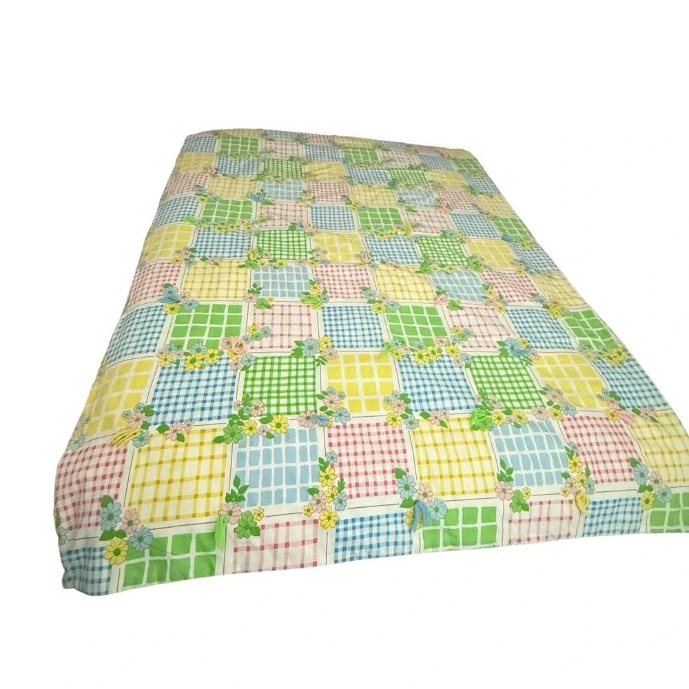 Vintage Quilt Blanket 65x45 Floral Gingham Patchwork Tied Pastel Nursery Retro